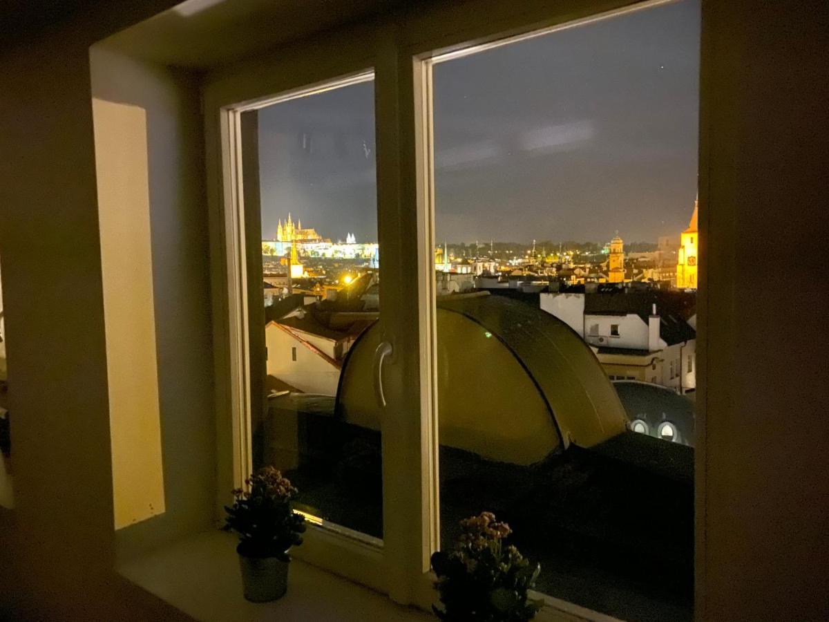 Prague Castle View Apartment Екстер'єр фото